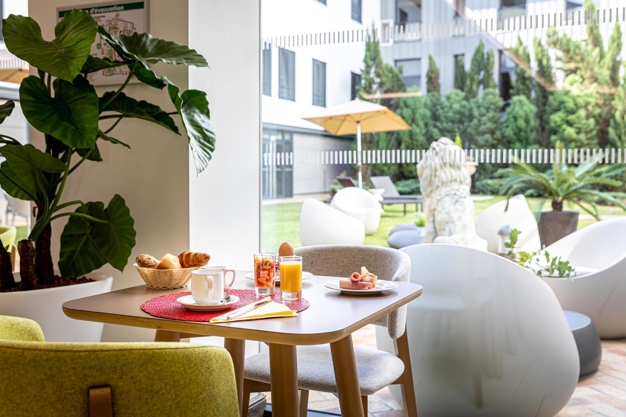 Les Jardins De St Cloud Aparthotel Saint-Cloud Eksteriør bilde